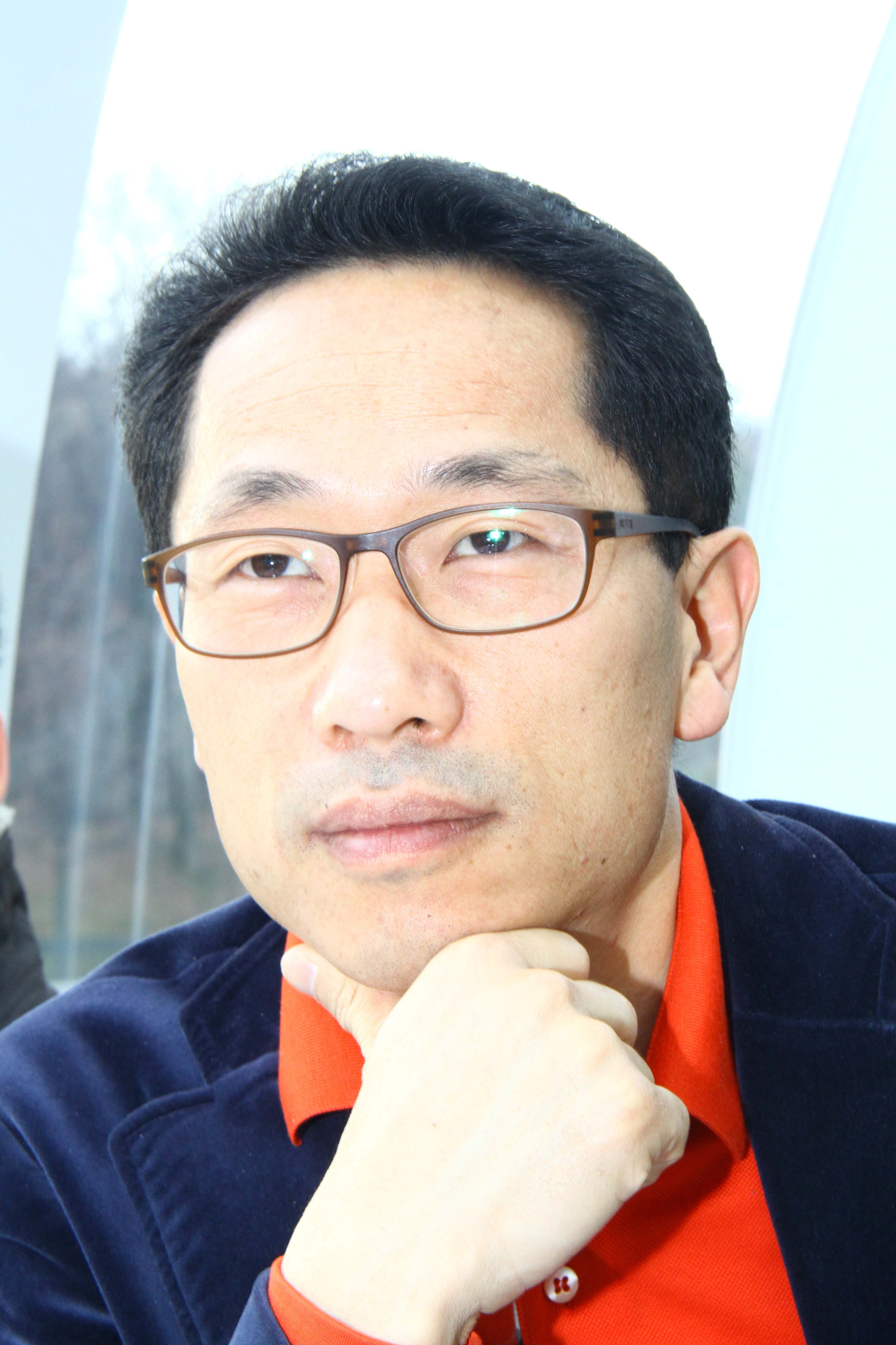 겨울밤 라라의 사랑이야기 < 송종찬의 시베리아 유랑기 < 라이프 < 기사본문 - 마음건강 길